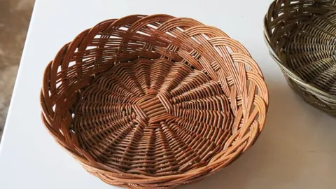 《曼联力保卡塞米罗忠诚，球员积极响应降薪提议，英媒曝惊人内幕》