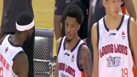 大乐透期号专家推荐：凤凰VS珀斯，质合分析前区十码